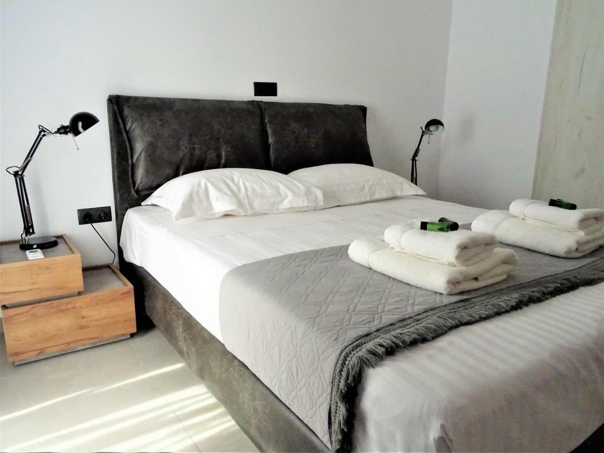 אתונה Joy Luxury Apartment Near Acropolis מראה חיצוני תמונה